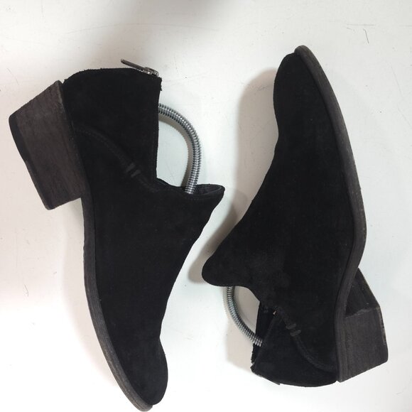 Frye Kenzie Black Suede Low Heel Ankle Booties Women’s Size 9M Stylish Classic - Picture 5 of 12